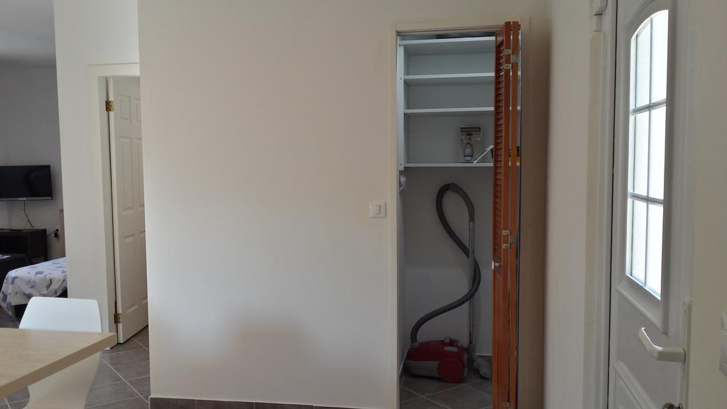Abba Apartment Sveti Lovreč Pazenatički Eksteriør bilde
