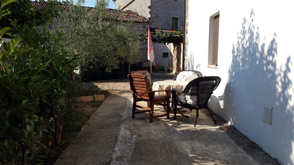 Abba Apartment Sveti Lovreč Pazenatički Eksteriør bilde